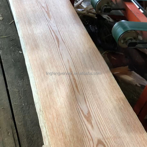 <span class=keywords><strong>Placage</strong></span> de chêne rouge naturel, motif <span class=keywords><strong>clair</strong></span> et délicat, idéal pour la décoration de meubles, d'armoires, de portes en <span class=keywords><strong>bois</strong></span> et de panneaux muraux. - Product Image 3