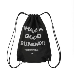 Sacs à cordon en polyester professionnels en gros, logo personnalisé, écologiques, résistants, couleur et taille personnalisées, charge de 15 kg, promotionnels - Product Image 2