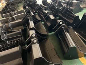 Benna per Escavatore 32T Ultra Resistente, Benna da Scavo Durevole per Lavori Edili e Minerari, Direttamente dalla Fabbrica, Resistente all'Usura - Product Image 2
