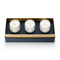 Boîte cadeau pour bougies bleu marine rigide avec couvercle et base, logo en feuille d'or, bordure dorée et nœud en satin pour l'emballage de 3 bougies votives