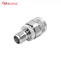 Adaptateur UHF mâle vers TNC femelle, corps à poignée moletée avec section centrale hexagonale pour conversion d'alimentation d'antenne