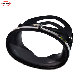 <span class=keywords><strong>Gafas</strong></span> <span class=keywords><strong>de</strong></span> equipo <span class=keywords><strong>de</strong></span> buceo <span class=keywords><strong>de</strong></span> natación <span class=keywords><strong>de</strong></span> acero inoxidable al por mayor, máscara <span class=keywords><strong>de</strong></span> goma clásica <span class=keywords><strong>de</strong></span> forma ovalada sin buceo, lente <span class=keywords><strong>de</strong></span> cristal templado - Product Image 6