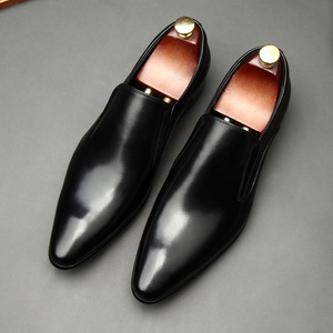 Chaussures Homme Rétro Décontractées en Cuir Véritable Sculpté Style Brique, Respirantes et Légères, en Cuir de Vachette, pour l'Automne – Vente en Gros - Product Image 1