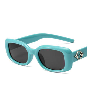 Été nouveau <span class=keywords><strong>internet</strong></span> célèbre <span class=keywords><strong>lunettes</strong></span> de soleil pour les femmes carré petit cadre <span class=keywords><strong>pas</strong></span> <span class=keywords><strong>cher</strong></span> UV400 <span class=keywords><strong>lunettes</strong></span> de soleil 2024 - Product Image 4