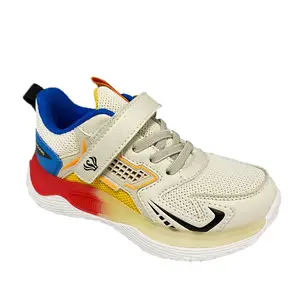 Sapatos infantis esportivos casuais de malha leve para crianças, calçados com logotipo personalizado, tênis de sola macia para caminhada, novidade da moda OEM ODM