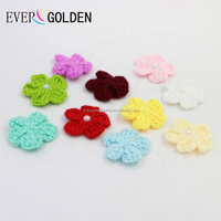 Prix usine Offres Spéciales coloré Fleurs Au Crochet Fait Main Petit Crochet Fleur Accessoires Pour Sac De Vêtements Chaussures Et bandeaux