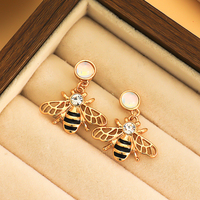 Boucles d'oreilles pendantes en forme d'abeille mignonnes et tendance, incrustées de zircon, style forêt simple, animaux exquis, cadeau pour filles