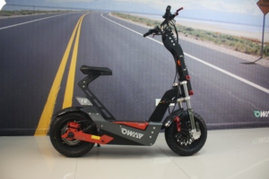 Scooter Eléctrico Plegable de Aluminio de Largo Alcance, 15000W, 72V, 60Ah, 120km/h, Ruedas Grandes, Todoterreno, para Adultos, Desata una Potencia Extrema con 15000W - Product Image 4