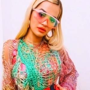 Nouvelles Lunettes de Soleil Carrées 2019 pour Hommes et Femmes avec Logo Personnalisé, Monture PC, Protection UV400, Grand Cadre Type Bouclier - Product Image 2