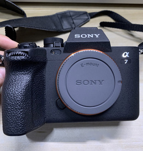 Best Selling Used DSLR Cameras A7M4 Video <b>Camera</b> Original CMOS Sensor Cheap <b>Camera</b> with SD Card for A7M4 - Product Image 2