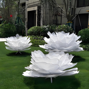Grandes sculptures circulaires artisanales en acier inoxydable et sculptures de paysages urbains extérieurs en acier inoxydable - Product Image 4