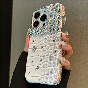 Étui de téléphone portable antichoc en similicuir d'alligator de luxe léger orné de strass faits à la main pour les modèles 16 <span class=keywords><strong>Pro</strong></span> Max 14/13 - Product Image 3