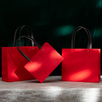 Impression personnalisable cadeau bijoux bijoux emballage de luxe sacs en papier avec votre propre logo