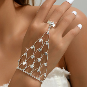 Bracciale da palcoscenico sexy con strass, bestseller all'ingrosso, nuovo modello per feste in Europa e Stati Uniti - Product Image 4