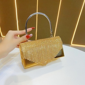 <span class=keywords><strong>Sac</strong></span> de soirée élégant pour femme 2026 en cuir PU avec chaîne, orné de strass et de pompons, <span class=keywords><strong>sac</strong></span> à <span class=keywords><strong>main</strong></span> perlé en cristal - Product Image 4