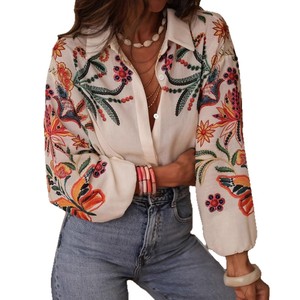 Chemise à manches longues ample à imprimé numérique pour femmes de style européen américain, chemise florale décontractée à la mode, vente en gros, personnalisable ODM - Product Image 2