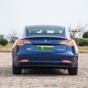 Luz Trasera LED para Parachoques Trasero de Tesla Model 3, Luz de Freno Multifuncional con Navegación, Actualización Retrofit - Product Image 1