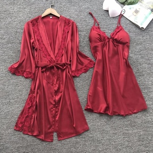 Robe de chambre en satin pour femme avec robe, ensemble <span class=keywords><strong>2</strong></span> pièces, vêtements de nuit, lingerie en satin à dentelle profonde en V, chemise de nuit sexy en soie avec coussinets de poitrine, pyjama - Product Image 1