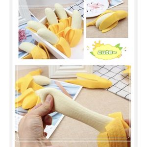 Banana Squeeze Prop Fake Banana Stretchy Fidget <b>Tool</b> Novelty Stress Relief <b>Toy</b> For Kids And Adults TPE Material Unisex - Product Image 4