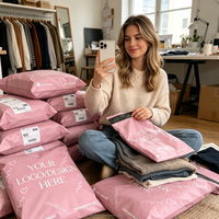 Sacs biodégradables imperméables roses en gros avec logo personnalisé, faible MOQ (1 pièce), livraison rapide pour les startups