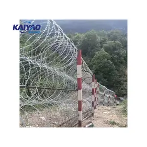 Isolamento de pastagens e florestas e corda protetora banhada a zinco