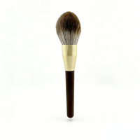 Pinceaux de maquillage de luxe en bois naturel pour le blush, pinceaux à poudre volumineux et doux