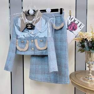 <span class=keywords><strong>Giacca</strong></span> monopetto da <span class=keywords><strong>donna</strong></span> a scacchi <span class=keywords><strong>Tweed</strong></span> a 2 pezzi con decorazione a bottoni e Set gonna corta - Product Image 4