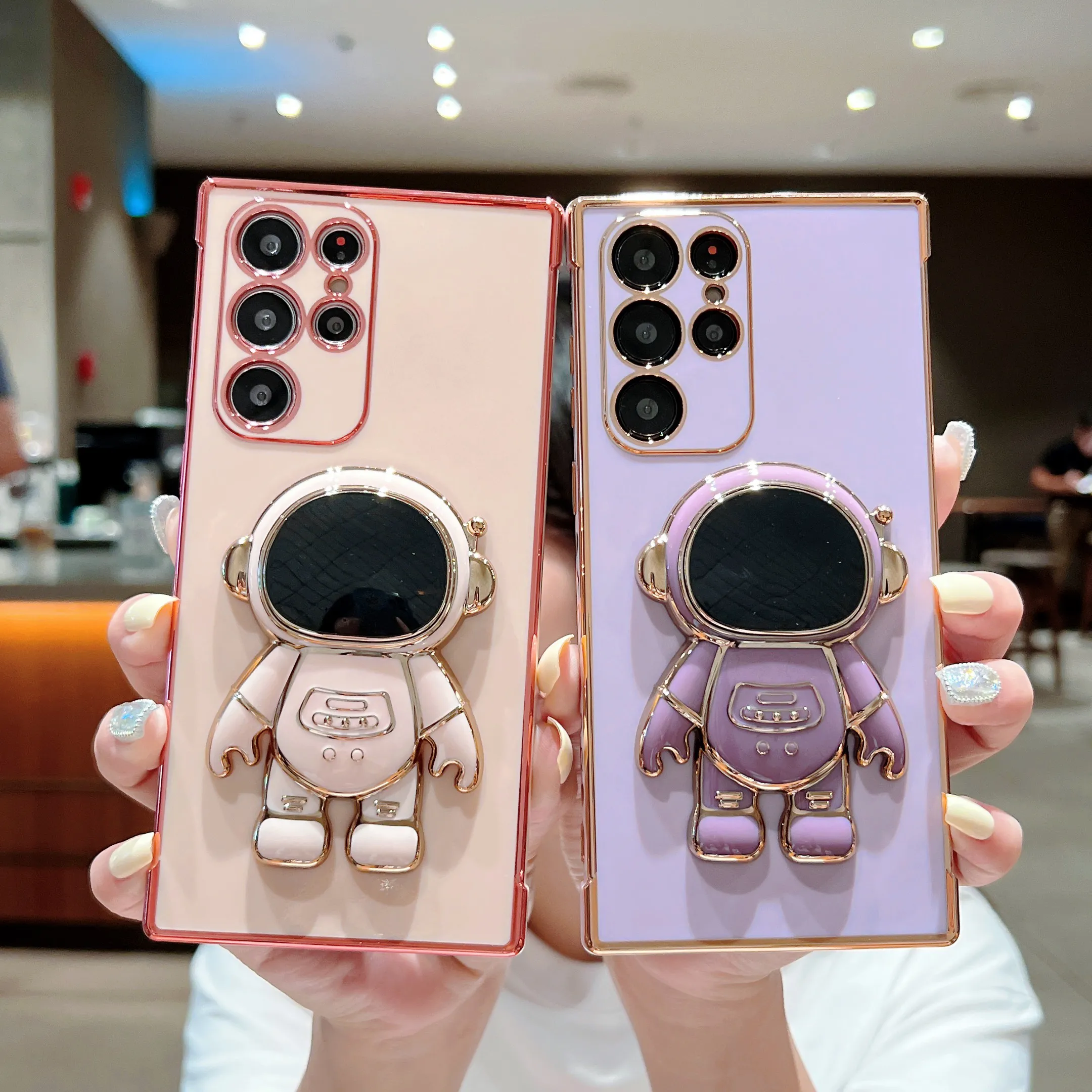 3D Cute Astronaut Stand Holder Bracket Plating Soft Phone Case for Samsung Galaxy S21 S22 Plus S21FE S20FE Side Printing Cover