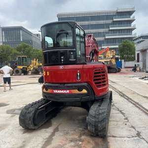 Mini-excavatrice Yanmar ViO55 5,5 tonnes avec godet de terrassement - Product Image 3