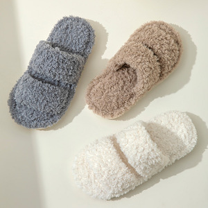 Coton en peluche Ins d'hiver pour femmes pour pantoufles transfrontalières pour <span class=keywords><strong>Amazon</strong></span> vente en gros Design intérieur incurvé ouvert avec bout ouvert et fourrure - Product Image 4