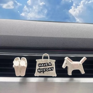 Diffuseur d'aromathérapie pour voiture en stock, diffuseur d'huiles essentielles en céramique parfumée faite à la main pour la maison, idéal pour les filles - Product Image 1