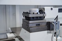 Mesin Bubut CNC CK61125M dengan Kemampuan Baja Tahan Karat, Harga Kompetitif untuk Pembeli Produksi Ekspor