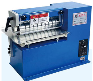 Machine semi-automatique de découpe et de pliage de bandes de cuir 40W, épaisseur 0,5-4mm, 1300 tr/min, 220V - Product Image 1