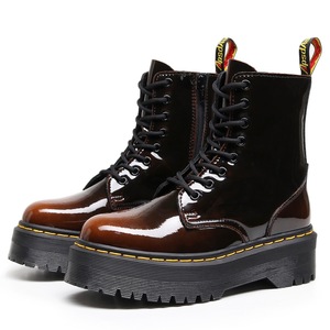 Botas de moto europeas y americanas de suela gruesa con 8 agujeros y cremalleras laterales, botines cortos de estilo inglés para mujer - Product Image 5