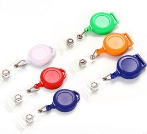 Porta-credenciales Retráctil Personalizado para Enfermeras, 24'', con Clip Giratorio de 360 Grados para Enfermeras, Médicos, Maestros y Estudiantes - Product Image 2