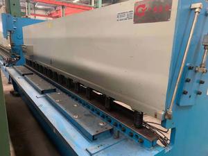 Venta caliente de segunda mano Guangzhou <span class=keywords><strong>Beili</strong></span> 125 toneladas 4 metros máquina dobladora hidráulica Rotura de prensa de chapa - Product Image 2