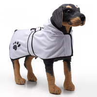 Douche à séchage rapide personnalisée Serviette en microfibre pour animaux de compagnie Robe de chien Serviette de bain pour animaux de compagnie avec logo