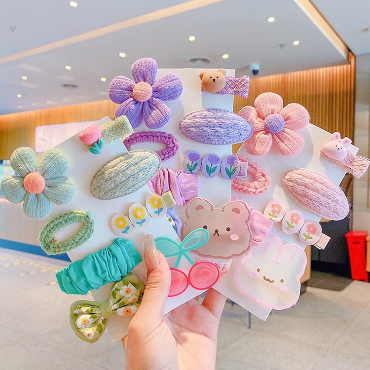ハンドメイドヘアクリップ　ハンドメイドキッズ　キッズ 楽天市場】キッズヘアピン 刺繍 ハンドメイド 18種類選べる1個