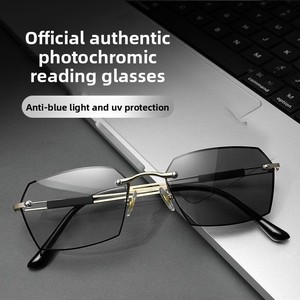 Nuevas <span class=keywords><strong>Gafas</strong></span> de Lectura Inteligentes Fotocromáticas Unisex <span class=keywords><strong>sin</strong></span> <span class=keywords><strong>Montura</strong></span>, Anti-luz Azul, de Alta Definición para Personas Mayores de Mediana Edad con Rostro Cuadrado - Product Image 4