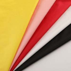 Prix usine léger 100% Polyester 300T <span class=keywords><strong>taffetas</strong></span> tissu 90 g/m motif solide pour costume jupe artisanat canapé tapisserie d'<span class=keywords><strong>ameublement</strong></span> - Product Image 4