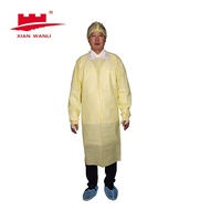 EN 13795 robe de médecin hôpital médical robe d'isolement chirurgicale jetable avec poignets tricotés à vendre