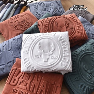 T-shirt Oversize Pesante con Logo 3D Goffrato Personalizzato, 100% Cotone, Spalle Cadenti, Vestibilità Ampia - Produttori di <span class=keywords><strong>Abbigliamento</strong></span> di Alta Qualità - Product Image 1