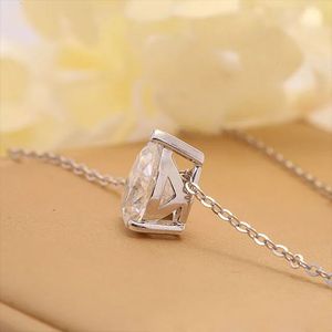 Collier pendentif en or 18 carats pur Xinfly, forme de goutte d'eau, diamant moissanite 2,0 carats - Product Image 3