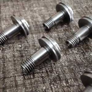 Piezas de Automóvil Mecanizadas en Acero de Alta Calidad, Componentes de Precisión Duraderos para la Fabricación de Automóviles y el Ensamblaje de Vehículos - Product Image 4