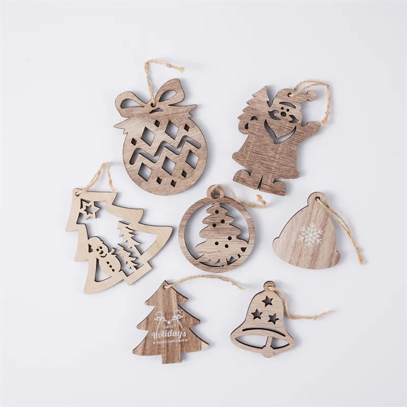 Decorative Fashionable Christmas Tree Ornaments Painted Christmas Pendants