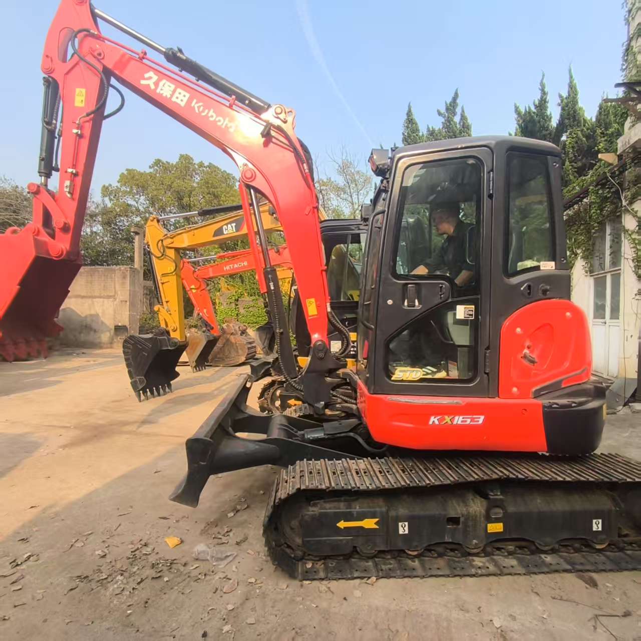 Kubota KX163 Used Excavator KX163-5 Construction Machinery with Original Attachments for Sale