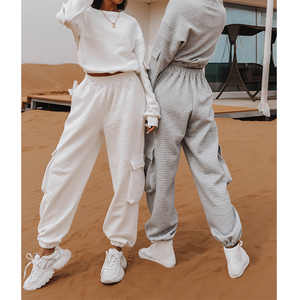 860 sweat à capuche personnalisé automne dernière conception sweats à capuche à manches longues surdimensionné haut court survêtement <span class=keywords><strong>avec</strong></span> poche 2 pièces ensemble de sweat à capuche pour les femmes - Product Image 1