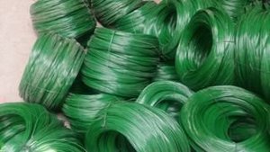 ลวดเหล็กชุบสังกะสีเคลือบพลาสติกพีวีซีป้องกันสองชั้นสำหรับรั้วกลางแจ้งที่ยาวนาน - Product Image 5