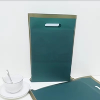 20*30cm Boutique Shopping Sacs-cadeaux Pochettes en plastique givré PE découpé poignée sac non transparent