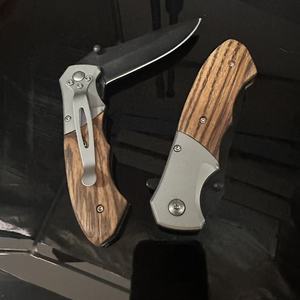 Coltello Tascabile Multifunzionale Pieghevole in Legno e Acciaio Inossidabile, Spedizione Gratuita negli USA, Regalo <span class=keywords><strong>per</strong></span> la Festa del Papà, Regalo <span class=keywords><strong>per</strong></span> lo Sposo - Product Image 2
